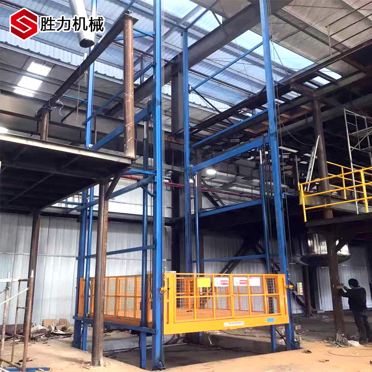 四（sì）軌四缸導軌式升降貨梯